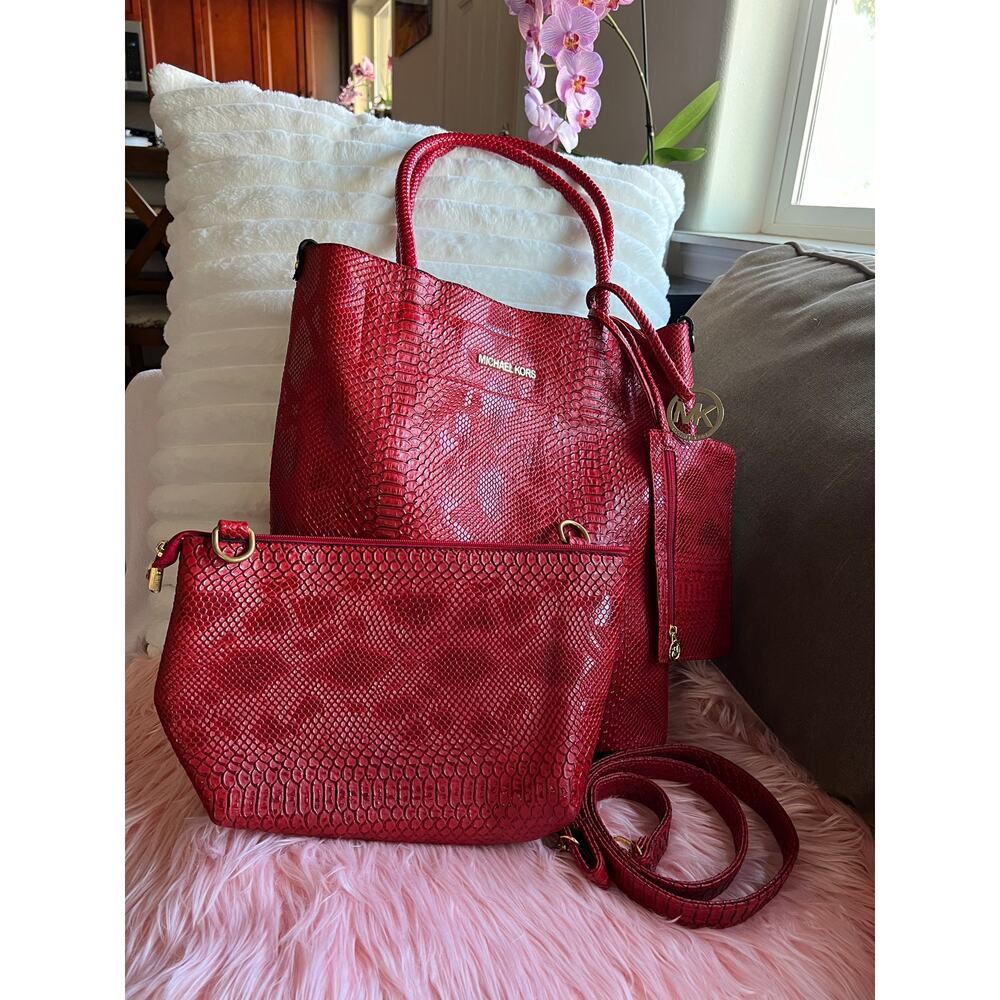 Michael Kors Red Snakeskin 3 Piece Tote Makeup Bag Wristlet Set